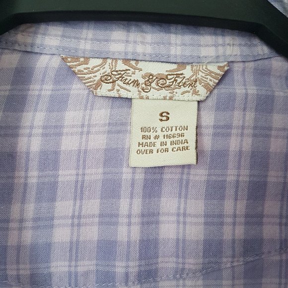 Fun & Flirt Lavender Collar Top - Size S - Picture 5 of 6